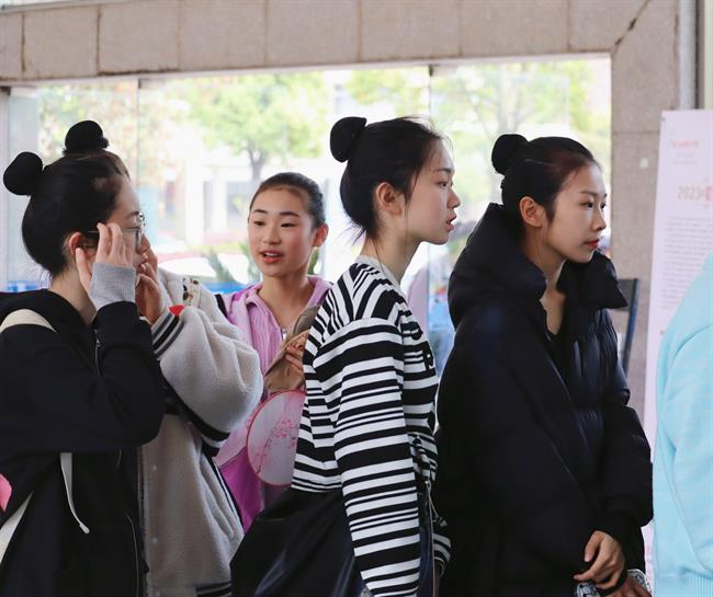 retouch_2023040813281905_副本.jpg retouch_2023040813281905_副本.jpg