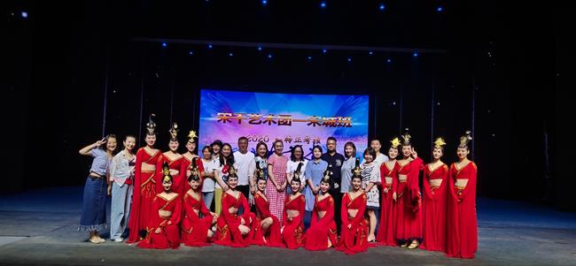 微信图片_20200609102509.jpg 微信图片_20200609102509.jpg