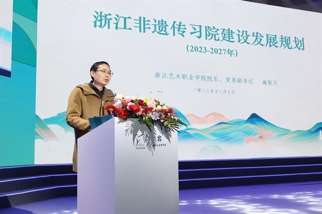 IMG_1429.jpg IMG_1429.jpg