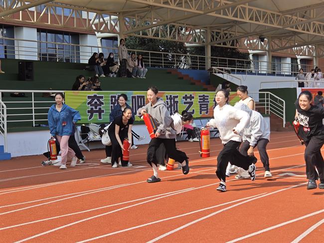 0eedbfc99666478796ffa2e55ed3c7c.jpg 0eedbfc99666478796ffa2e55ed3c7c.jpg