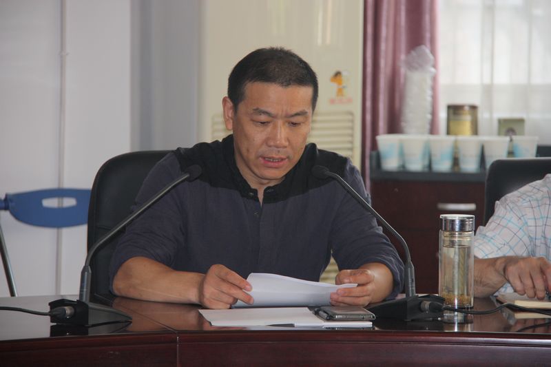 组织人事处处长王涛作《讲话》解è¯?